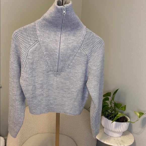 Wayf Light Gray Cropped Half-Zip Cowl Sweater - Picture 6 of 6